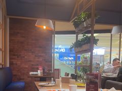 -渝信川菜 · 川味家常菜(财富购物中心店)