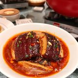 拥有一个中式庭院的湘菜馆｜色香味并存😋