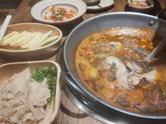 -野山舂·贵州现舂酸汤牛肉(东山店)