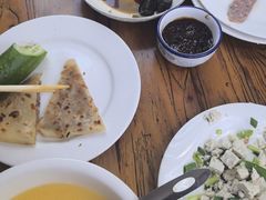 -溢心园香河肉饼总店