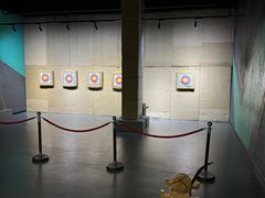 -极限PLAY运动娱乐新世界·团建派对表演休闲馆·室内高空游乐园