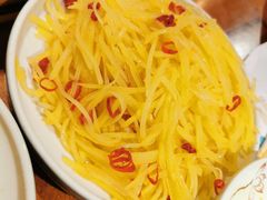 手工树椒土豆丝-老昌春饼(欧亚世纪店)