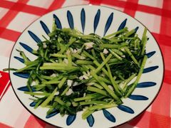 -笨豆腐居民楼菜馆•江西小炒(天津开发区店)