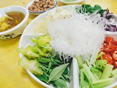 -官塘陈记鱼生·潮汕砂锅粥·牛肉火锅(潮枫路总店)