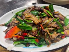 -郑件洋芋饭庄