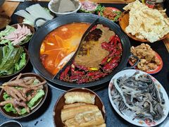 -谭记重庆老火锅(总店)