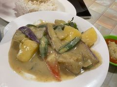 青咖喱蔬菜配饭-热浪岛马来餐厅