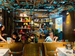 大堂-领鲜活海鲜榴莲自助火锅(东门店)