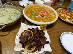 -邱金小炒·30 年盐帮江湖菜(自贡店)