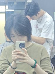 -藤野造型专业烫染接发