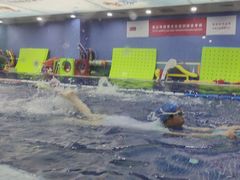 -龙格亲子游泳·水育早教运动中心(绿宝中心)
