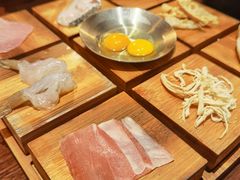 -银米·云南传统过桥米线(双廊黑金冠店)