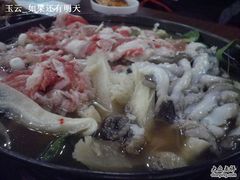 章鱼火锅-郑阿姨的家·이모네·韩料&烤肉(武川路店)