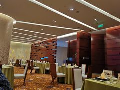 -湖影中餐厅·南京金茂威斯汀大酒店