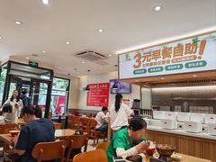 -南城香·饭香串香馄饨香(青年路店)