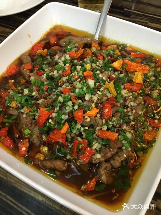 雅憩花园餐厅水煮牛肉图片