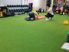 -征成健身连锁私教工作室(九公里店)