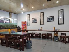 大堂-牛一嘴·兰州牛肉面·大盘鸡(财富中心店)