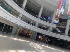 -百盛(莘庄店)