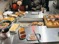 -马路牙子烧烤音乐酒馆(望京店)