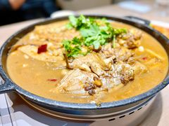 垮炖海杂鱼-日进一片海.生腌海鲜火锅.宵夜烧烤(三里屯总店)