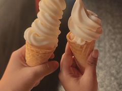 -芝小官毛肚火锅海鲜自助(苏州吴江区万宝店)