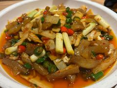 -川堂风·跷脚牛肉·乐山爆炒(宝山日月光店)