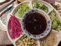 老北京炸酱面-老浒记烤鸭-北京菜(琉璃厂店)
