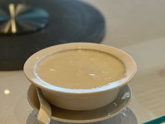 生磨杏汁煮蛋白-凯悦酒家