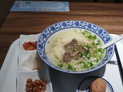 -味一楼兰州拉面(机场一店)
