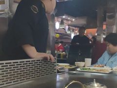 -利昂法式铁板主题餐厅(新奥购物中心店)