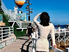 -北戴河碧螺塔海上酒吧公园