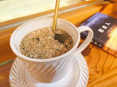 奶奶家的豌豆芝麻茶-小晴天咖啡馆