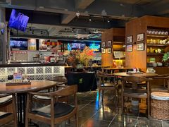 -JINNS锦时 steak&pizza(浸信会礼拜堂旧址店)
