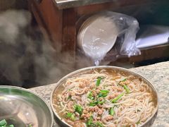 -正宗杨记普洱酸醋米线(总店)