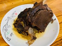 大骨头-何永光123鲜牛肉馆(1号店)