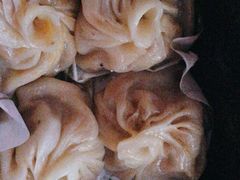 蟹粉灌汤包-京城小江南·北京烤鸭·江南土菜·白鱼(中关村店)