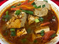 -蓝田九大碗民俗食府(蓝田店)