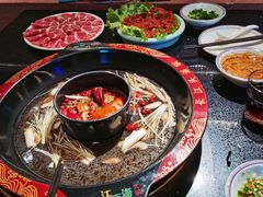-三江两海老火锅(北京首店)