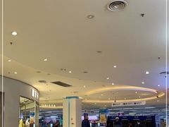 -家乐福(四元桥购物中心店)