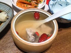 -蟹黄鱼·海派深夜面馆(巨鹿路店)