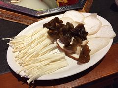 -陈府大宅门成都火锅·手切鲜肉(太原街店)