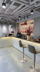 -变画·发型STUDIO