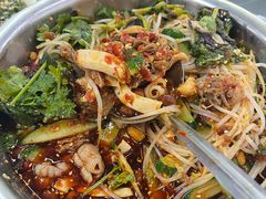 -周良天山牛杂城(天山路总店)