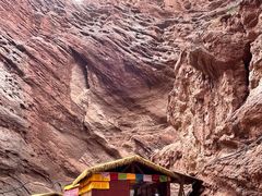 -天山神秘大峡谷