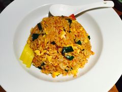 -晶吉·居酒屋·烧鸟·生鱼饭(中山区民主广场店)
