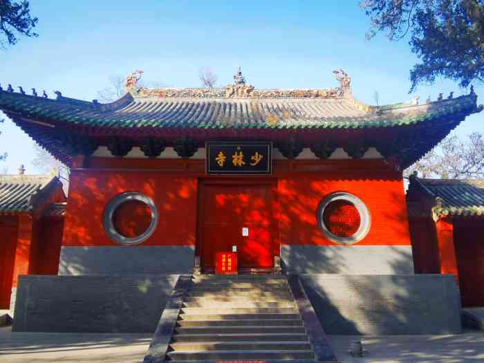 少林寺景区-"80后的年轻人居然对李连杰82年的电视剧.