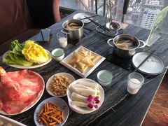 -云中捞高空旋转餐厅(商茂世纪广场店)