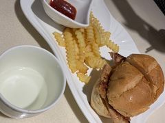 澳门猪扒包-本味轩精品茶餐厅(黄山路店)