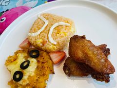 -水桶王国主题餐厅·聚会·生日派对·亲子活动·家庭套餐(亚龙湾希尔顿店)